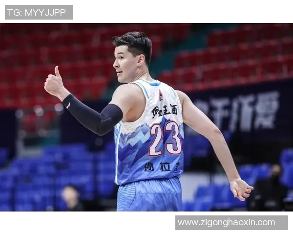 湖人深夜发文,疑似回应转会传闻