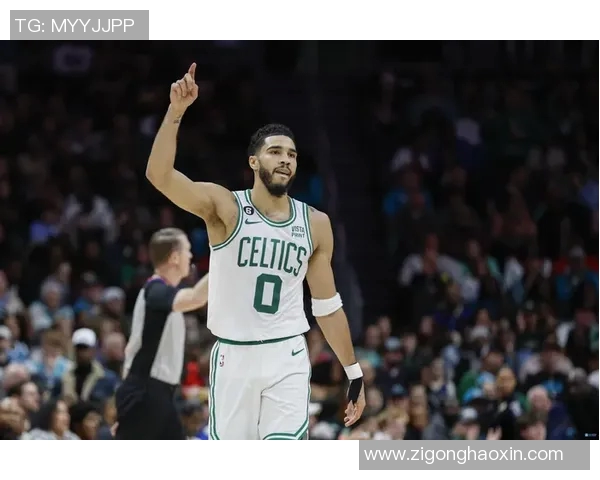 塔图姆回应批评:我只专注于比赛 塔图姆回应批评:我只专注于比赛