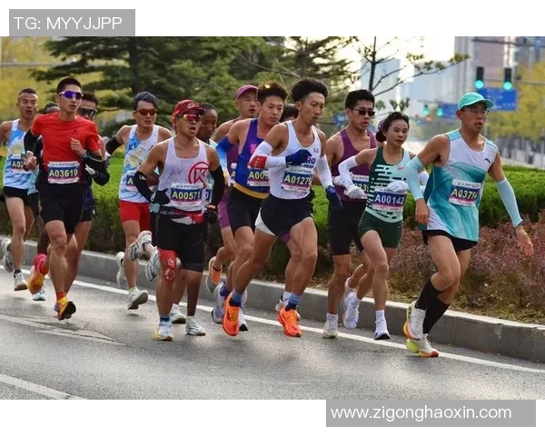 中国马拉松赛再度打破参赛人数纪录 中国马拉松赛再度打破参赛人数纪录